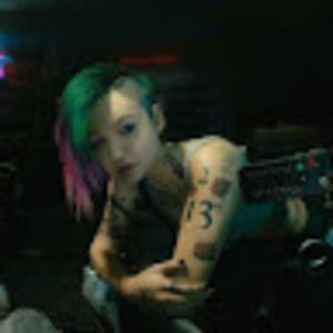 Meet your Posher, Cassondra